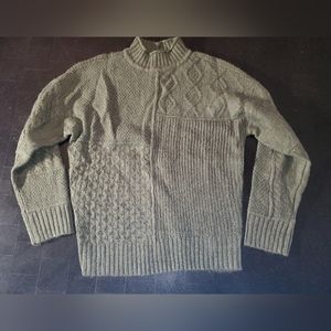 American Eagle Outfitters Women's Small Sweater